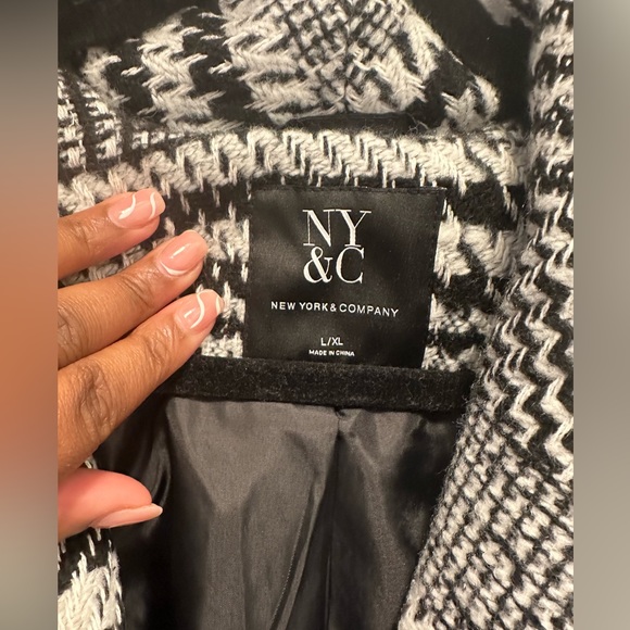 Wool coat - Picture 2 of 3